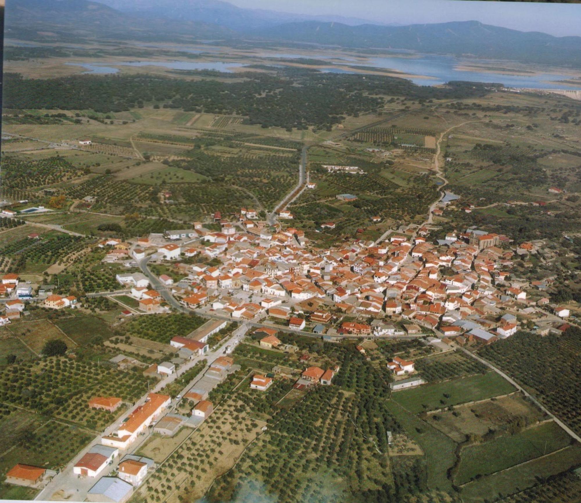 Apartamentos El Jardin Del Poeta Guijo de Granadilla Eksteriør billede