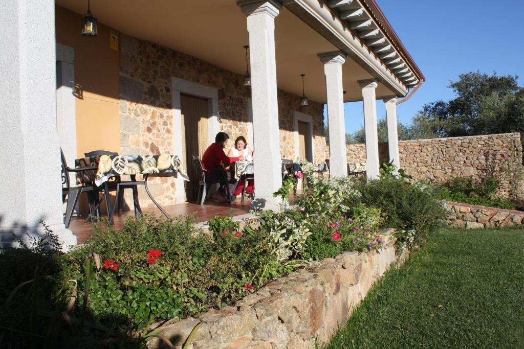 Apartamentos El Jardin Del Poeta Guijo de Granadilla Værelse billede